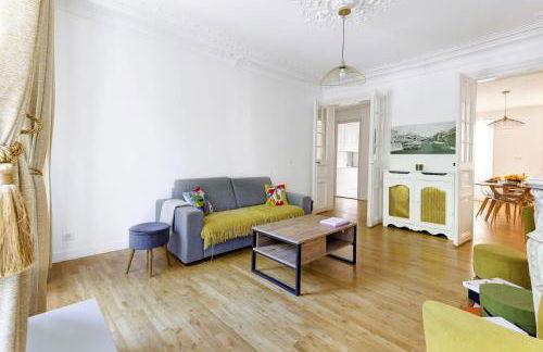 Champs-Élysées & La Défense - 3BR - Paris Vacation Rentals - Foto 8