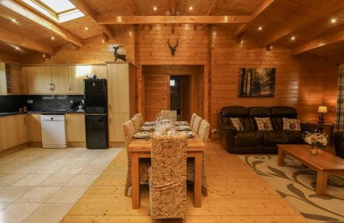 Chywolow Lodge - Photo 12