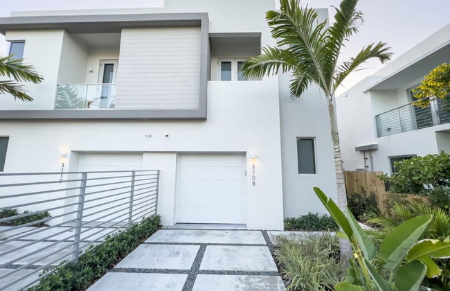 The Modernista 2 - Large Townhome With Pool - Foto 68