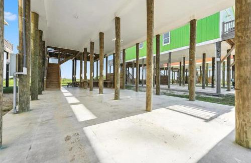 Beachfront Views with 3 bedrooms and 2 bathrooms - Foto 40