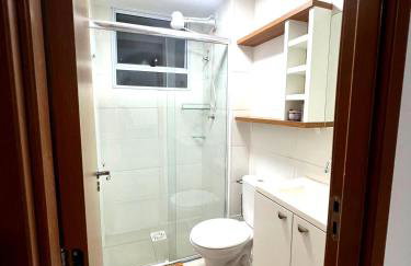 Apartamento Premium com Piscina e Varanda Perto do Aeroporto - Foto 17