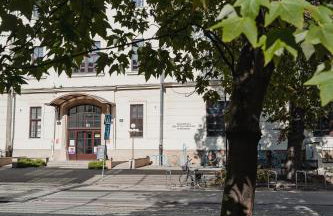 H11 Aparthotel - Photo 24