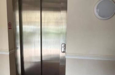 Fabulous Flat - Photo 2