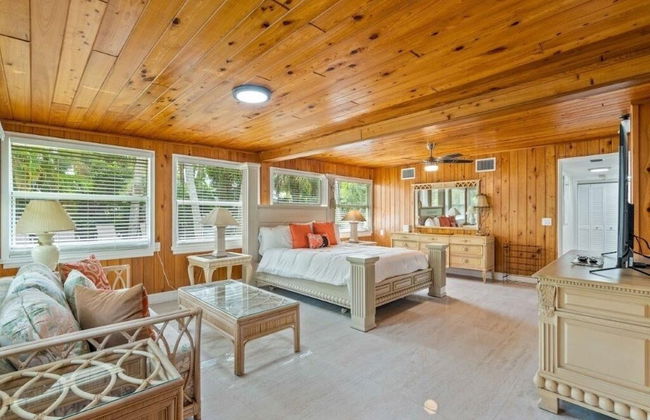 Beautifully Renovated 5 bedroom Vero Beach 5 Home by RedAwning - Foto 17