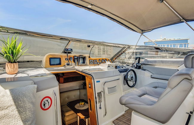 Boat Glafkos - Charming 2 bdr Boat - Photo 16