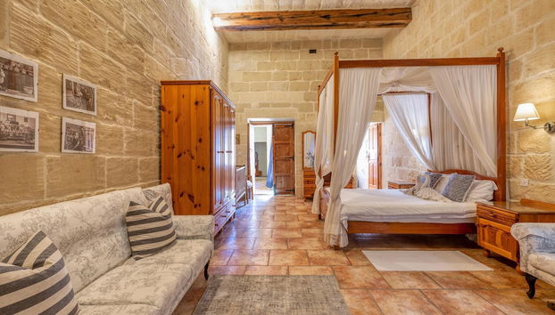 Ta'leli Pool Farmhouse in Gozo - Foto 4, Zimmer