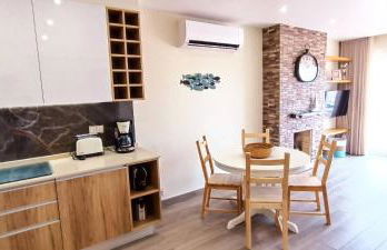 Blue & Yellow Penthouse with Terrace at Balaia Mar - Foto 32