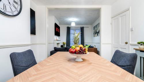 2 Bedroom House, 5 Single Beds, Fast WiFi - Foto 2