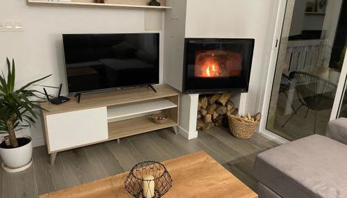 Casa vanguardista en el campo cerca de Santiago - Foto 3