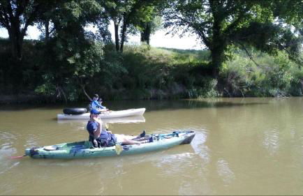 Hobbit Treehouse with Waterfall on the Brazos River for Glamping in Texas - Foto 24