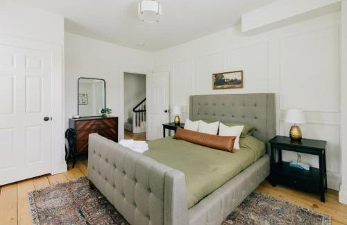 Newly Renovated Vintage Inspired Large 4 BR Home - Foto 24