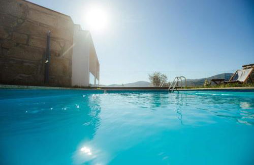 Casa da Vila - Pool & Hot Tub with Mountain View in Gerês - Foto 10