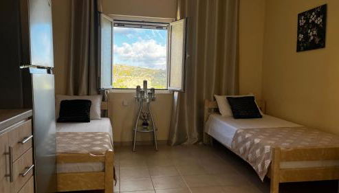 Chrispa's House - Photo 5