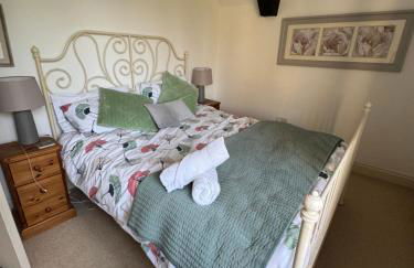 Cosy Cottage Overlooking Malmesbury Abbey - Foto 11