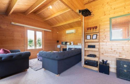 Beautiful Danford House & Lodge with Hot Tub - Foto 51