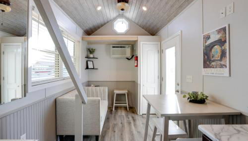 The Merlot Bungalow Defiance Tiny Home on Trail - Foto 2