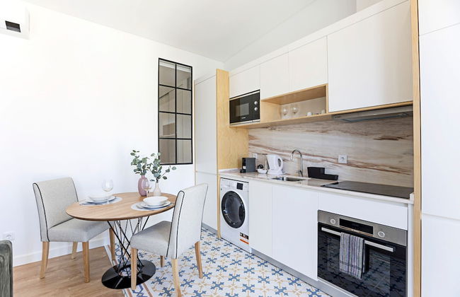 Urban House by LovelyStay - Foto 53