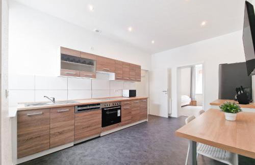 Tolstov Apartments - 3 and 4 Room Monteur Apartments - Photo 33