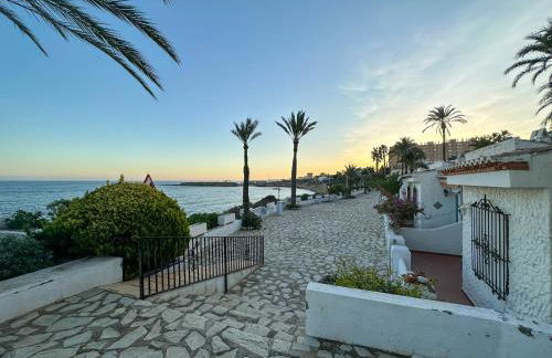 Orilla de Mar: Vistas de ensueño en Cala Almadraba - Photo 49