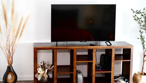 Hollywood CHIC Studio with FREE parking - Photo 5