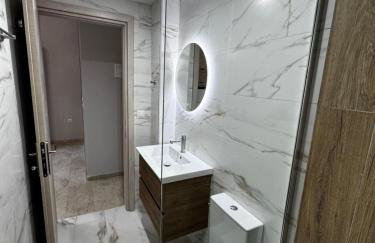 Grey Studio House - Photo 26