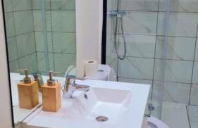 Beau T2 à Stains - Foto 2