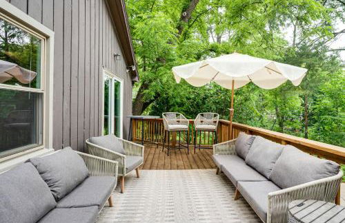 Geneva Lake Adventures Family Retreat with Patio - Foto 1