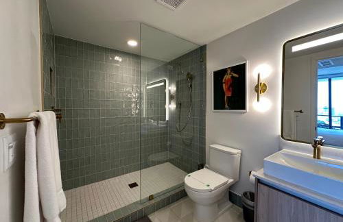 Modern 2BR-2BA in Downtown - Foto 10