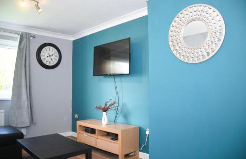 House Sleeps 8 with Garden and Parking - Foto 5