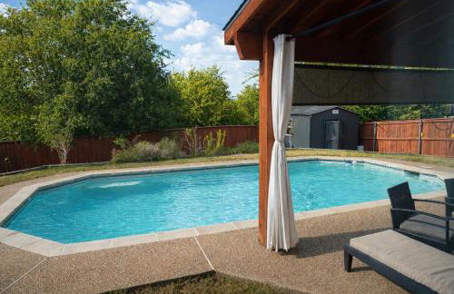 Peaceful Family Retreat Near AT&T Stadium, Texas Rangers, Six Flags, Epic Waters Indoor Waterpark, DFW Airport & More! - Foto 28