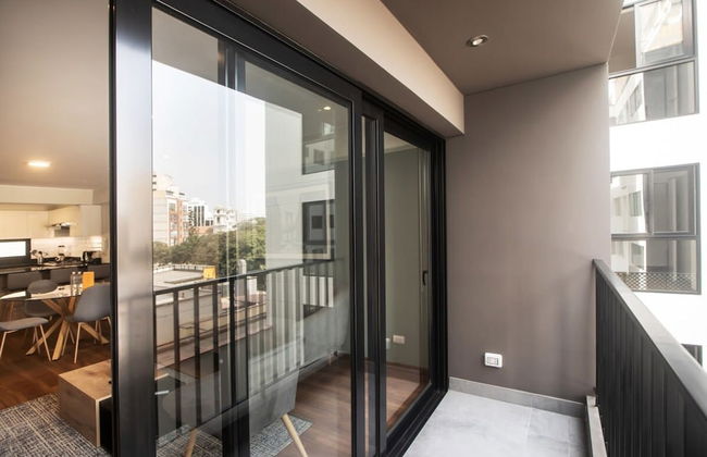 w Perfect 2BR With Balcony in Miraflores - Photo 19