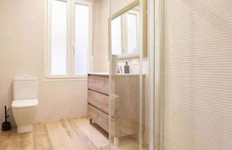 Amplio alojamiento centro barrio del Oeste - Photo 21