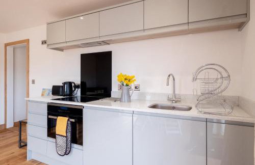 Maple - Three Tuns Apartments - Pettistree, Wickham Market - by Aldeburgh Coastal Cottages - Foto 9