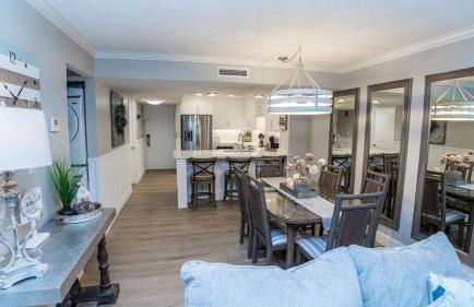 5-STAR Beachfront - 2br & 2ba Total Remodel - Dunes of Panama D1105 - Foto 43