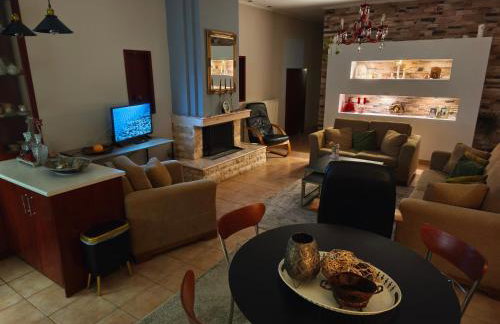 Villa Gomfoi Trikala - Smart Town BnB - Foto 38