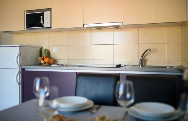 California Apartments II - Photo 20