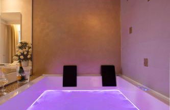 White Suite & Apartments - Foto 27