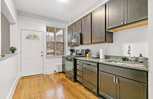 Indulging 2BR Apartment in Festive Boystown - Buckingham 1 - Foto 21