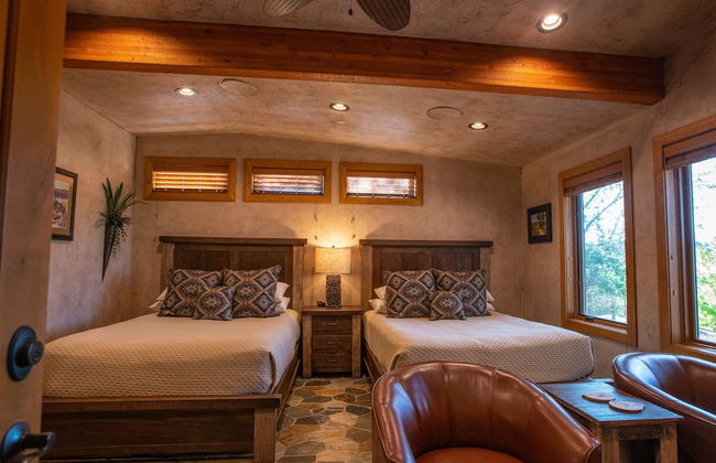 Cougar Ridge Resort, LLC - Photo 6