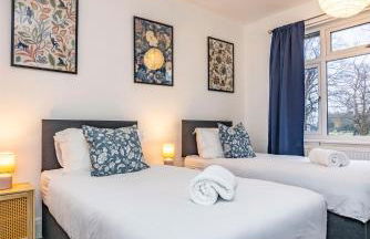 University View-Off-Street Parking-Sleeps 8-Fast WiFi - Foto 65