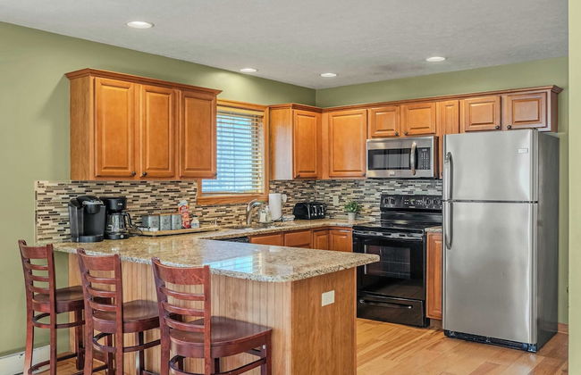 Hickory Haven by Avantstay Hot Tub, Game Room, Theater, Deck - Foto 7