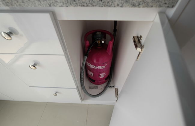 Best Deal Studio Bassura Apartment - Foto 11