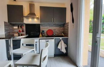 Pavillon individuel plain-pied avec terrasse et parking - Foto 10