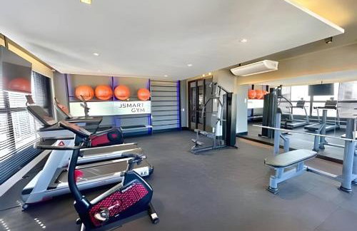 Flat Luxo com Coworking, Academia e Rooftop - WiFi 1Gb - Beira Mar 4 min - Foto 29