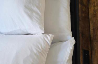 Mountains Views with Pool & Basketball, Relax & Play! - Foto 65