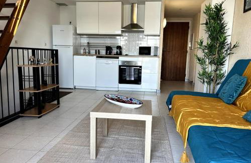 La Madrague Waterfront Cottage - Foto 8