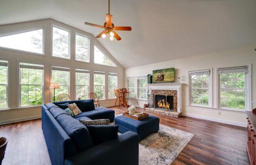 Lakefront Home with Private Dock - in Jasper GA - Foto 16