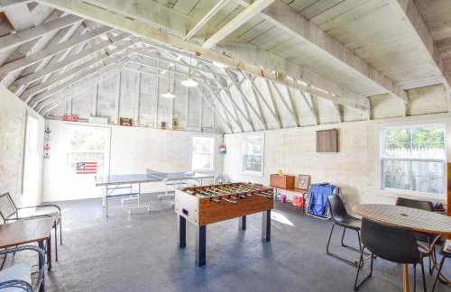 Pristine Multi-Family Home w Barn Game Room - Foto 39