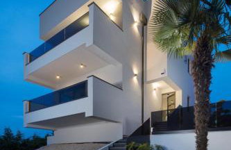 Modern villa Dea with jacuzzi and pool in Porec - Foto 22