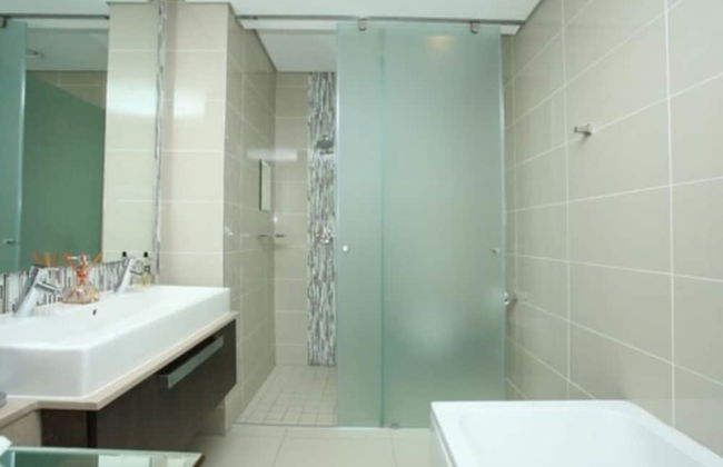 Sandton Skye Apartment - 616 - Photo 28